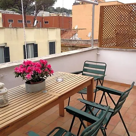 L\'Attichetto Di Ponte Milvio A Roma Centro