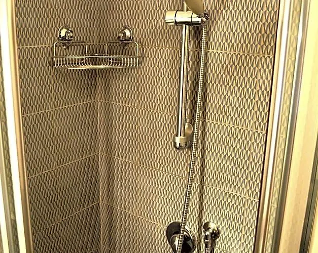 Hotel L'attichetto Di Ponte Milvio A Centro 4*